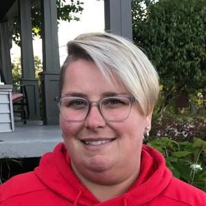 Meet your Posher, Caroline